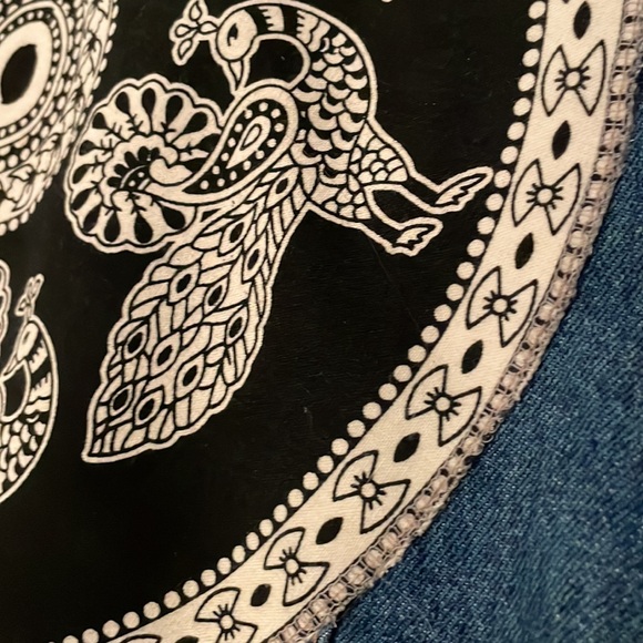 Vintage One-of-a-Kind Peacock Jean Jacket with Velvet Trim (S/XS, Match USA) - Picture 4 of 9